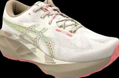 Asics Novablast 5 TR nature bathing/guava