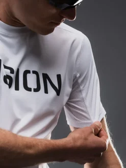 Fusion mens Tempo! t-shirt white brand