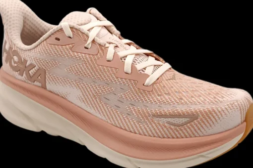 Hoka One One Clifton 9 sandstone / cream