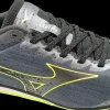 Mizuno X First spikes