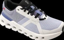 On Cloudrunner nimbus/blueberry
